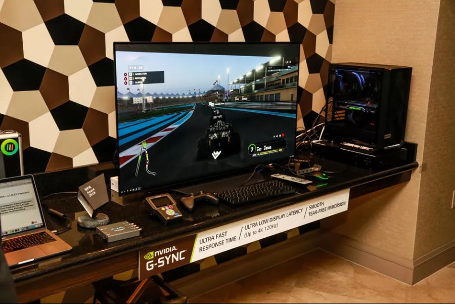 011-lg-48-inch-cx-gaming.jpg