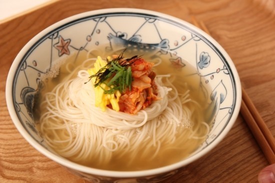 행복한잔치국수 이미지