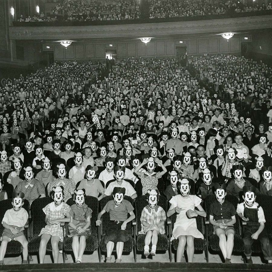 지금보면 기괴한 1950년대 미키 마우스 클럽 모임.jpg