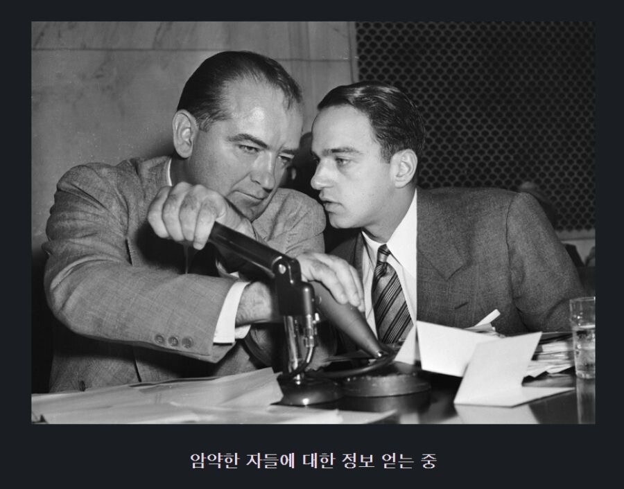 대충 암약하고 있는 그 아저씨 짤 대모음_5.jpg
