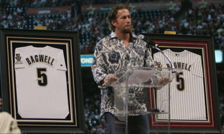 Jeff Bagwell jersey retirement2.jpg