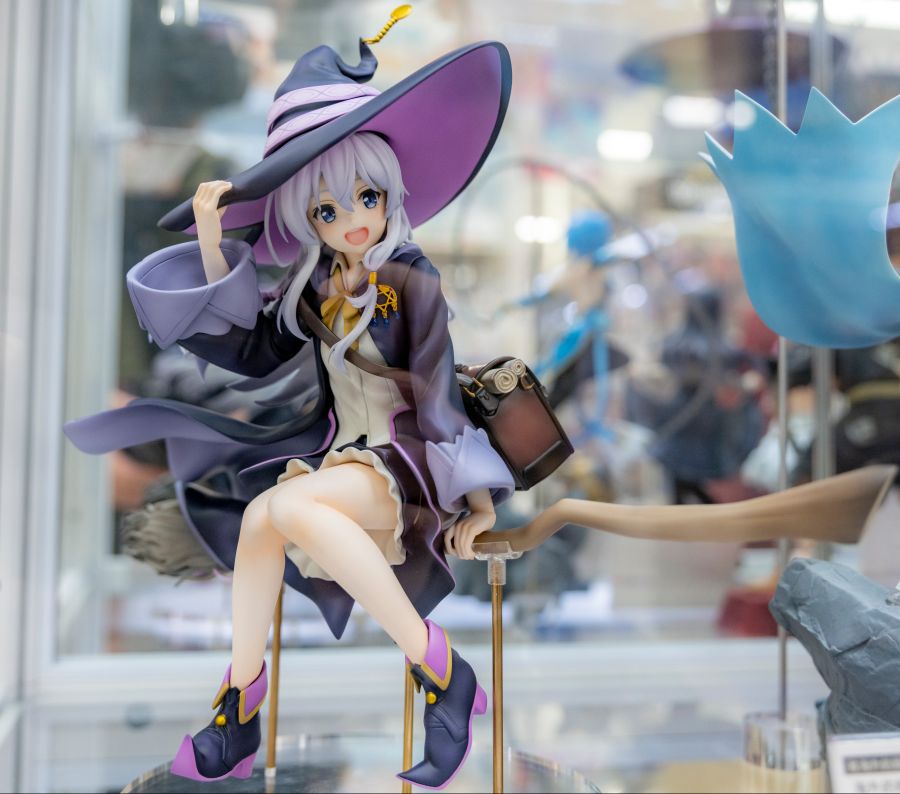 마녀의 여행) 원작자가 팬티는 안된다는 그 애니 근황_1.jpg