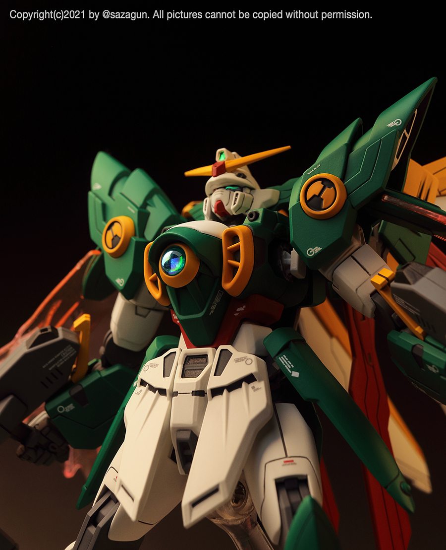 [HGBF] 첫 출격! 페니체건담 (페니체건담 베이스)_14.jpg