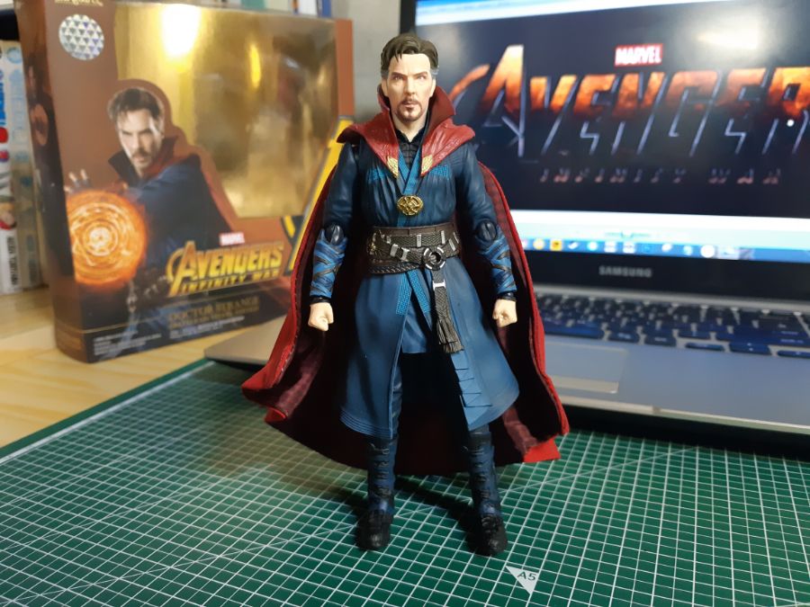 S.H.Figuarts 닥터 스트레인지 (배틀 온 타이탄)_5.jpg