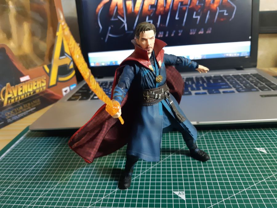 S.H.Figuarts 닥터 스트레인지 (배틀 온 타이탄)_14.jpg