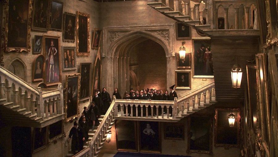 hogwarts-staircase.jpg