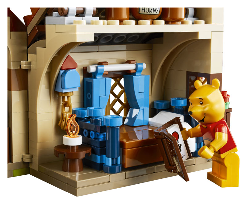 LEGO-Ideas-Winnie-the-Pooh-21326-5.jpg