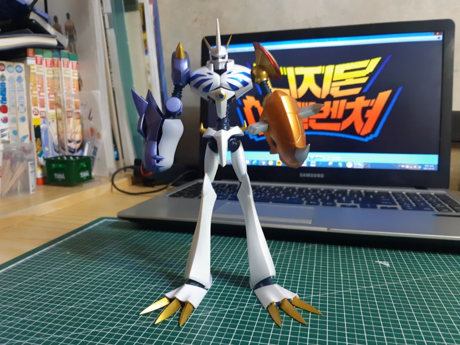 S.H.Figuarts 오메가몬 -프리미엄 컬러 에디션- (OMEGAMON)_9.jpg