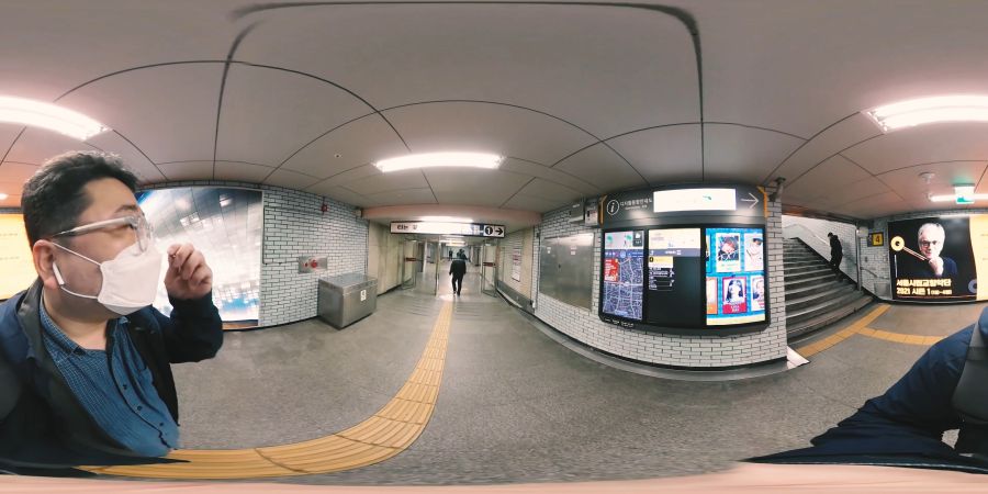 1호선 종각역에서 탑승하기 (360도영상)_5.jpg