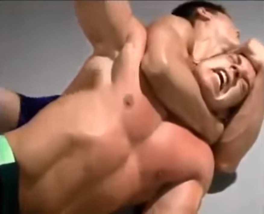 필살 목조르기_1.jpg