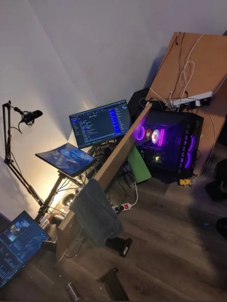 컴갤 빌런이 또..._1.png