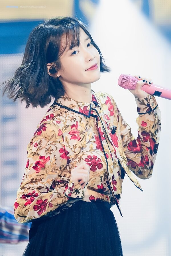 아이유) 단발머리 모음_2.jpg
