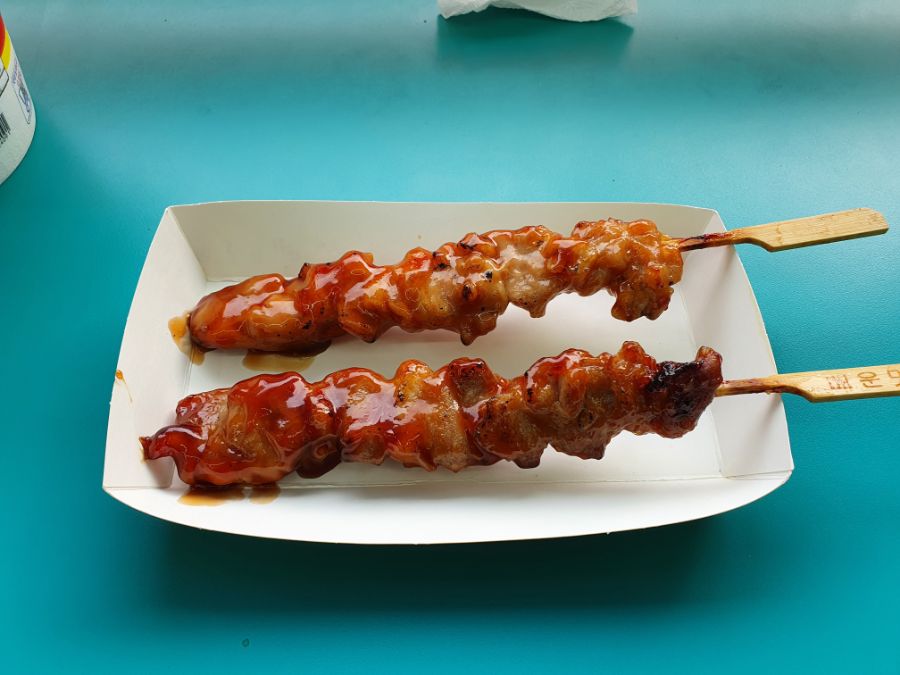 GS25에서 순후추라면 + 더큰지파이 + 닭꼬치를 먹어봤습니다._13.jpg