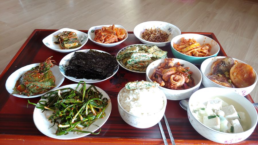 우리 할머니가 차려주신 아침밥상_2.jpg