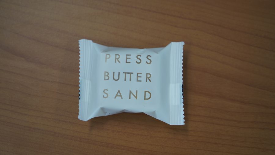 2021-04-1508-59-27 부산광역시 해운대구 우동 신세계백화점 센텀시티점 PRESS BUTTER SAND.JPG