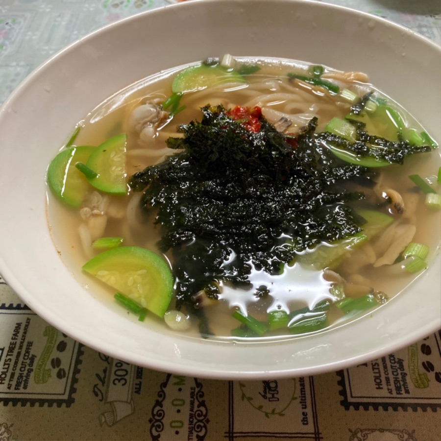 집에서 만든 냉면과 바지락칼국수 | 음식 갤러리 집에서 만든 냉면과 바지락칼국수 | 음식 갤러리 | 루리웹