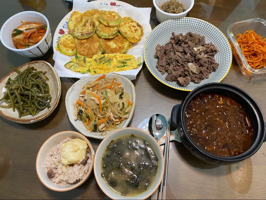 어머니가 차려주신 밥상~~~ | 음식 갤러리 어머니가 차려주신 밥상~~~ | 음식 갤러리 | 루리웹