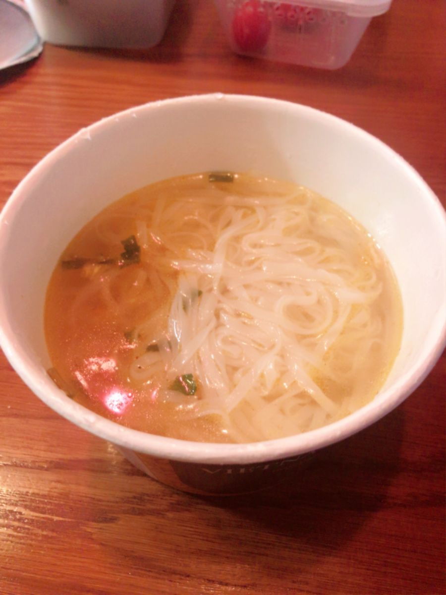 쌀국수 컵라면_4.jpg