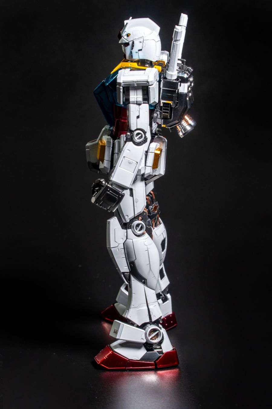 MG 퍼스트 건담 3.0 티타늄 피니쉬 도색 (RX-78 GUNDAM)_12.jpg