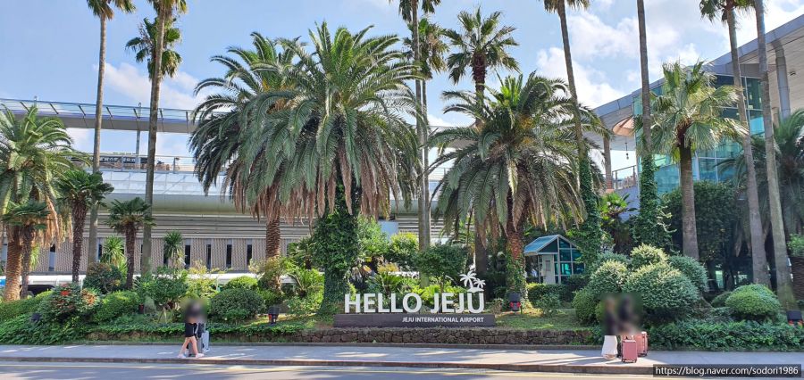 OZ1564 무착륙 국제선 관광비행(김포→대한해협→제주) 탑승기(사진 30장)_30.jpg