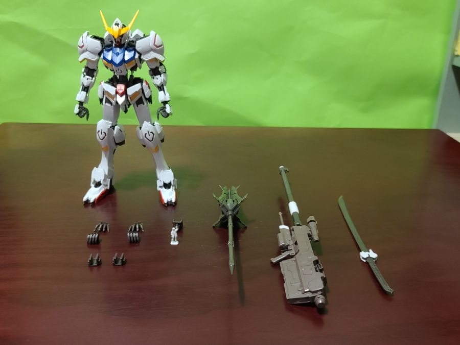 건프라 (MG) 마스터 그레이드 시리즈 기동전사 건담 철혈의 오펀스 건담 발바토스_8.jpg