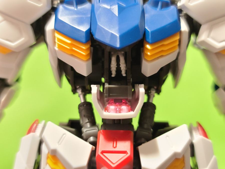 건프라 (MG) 마스터 그레이드 시리즈 기동전사 건담 철혈의 오펀스 건담 발바토스_17.jpg