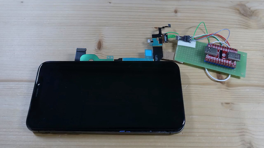 세계 최초로 아이폰에 USB-C 를 넣는데 성공한 외국 공대생_10.jpg