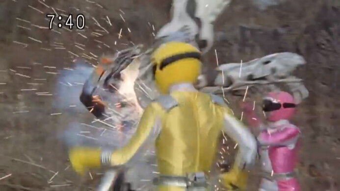 전대물) 어떤 개그캐가 최종보스_85.png