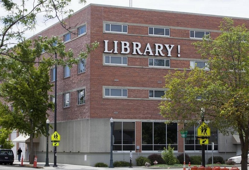 library photo.jpg