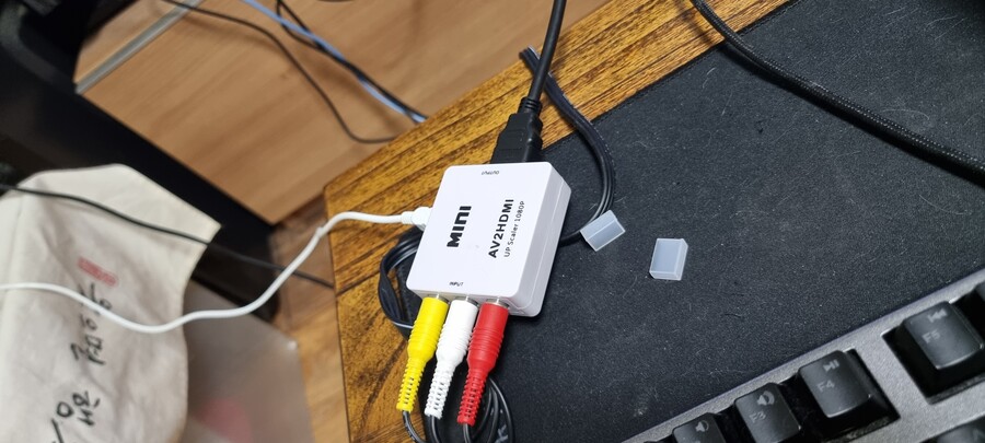 OLED TV와 게임큐브 연결 질문입니다 게임큐브 게시판은 없네요..._1.jpg