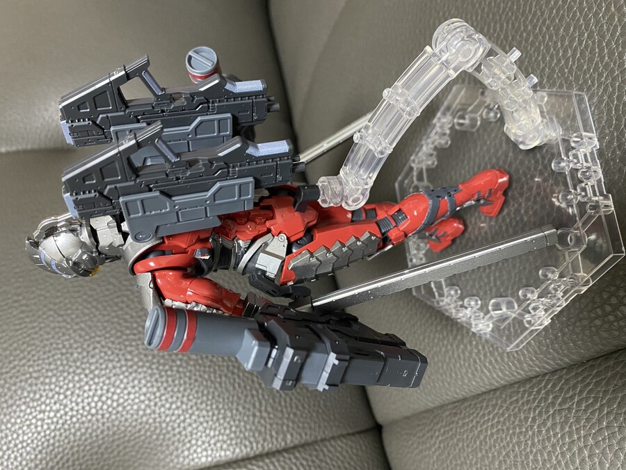 울트라맨 슈트 fully armed_4.jpeg