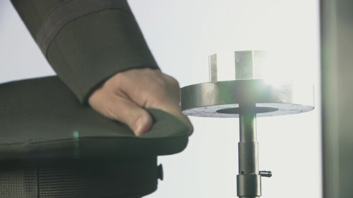 [극장판 가면라이더 아기토] 과학의 힘으로 만들어진 저주_102.png