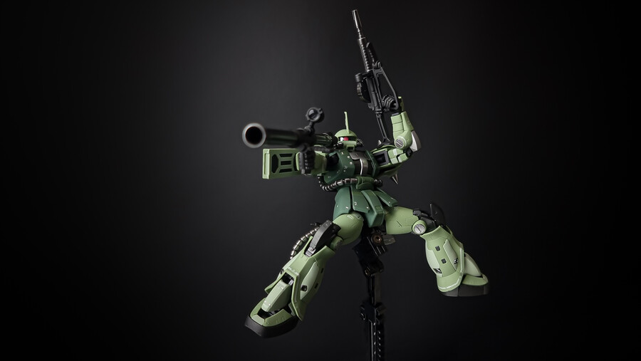 [건프라 RG 4번 양산형 자쿠2] RG 조립 손맛 추천_14.jpg