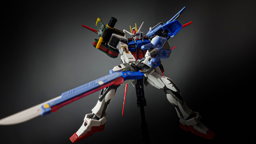 [건프라 rg 6번 스카이글래스퍼] 합체! 부분도색 팁_소드, 런쳐, 에일팩_7.jpg