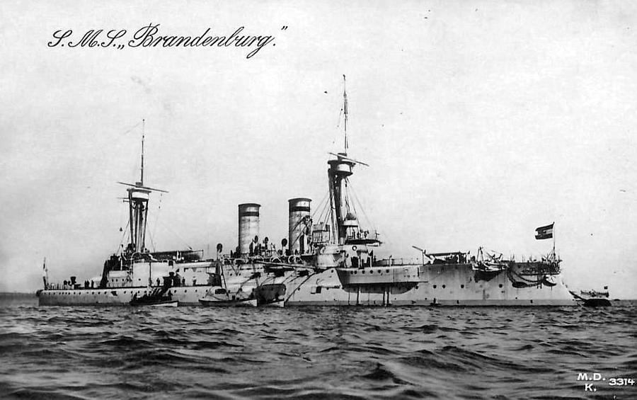 PhotoWW1-01bbGerBrandenburg1PS.jpg