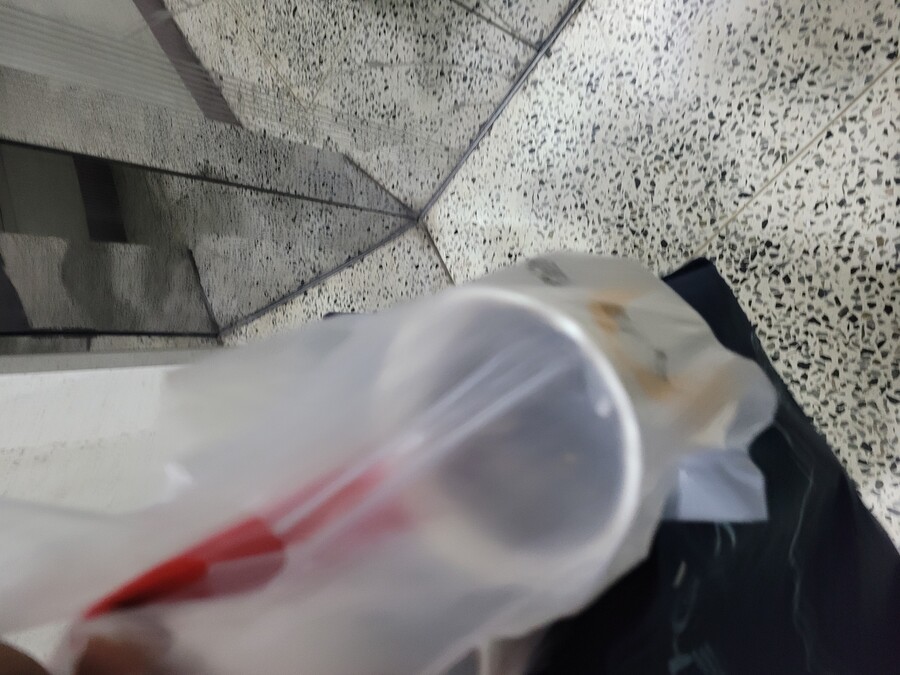 실황)맥날딜리버리앱 지우는 썰_1.jpg