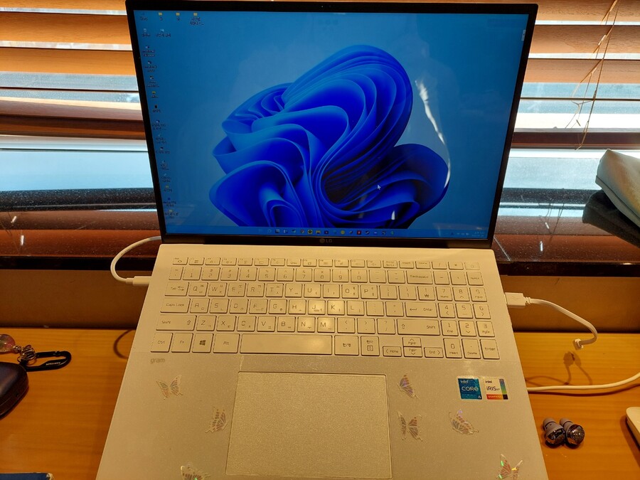 윈도우 11) 윈도우11 가운데 시작메뉴 극혐하는 씹덕들_1.jpg