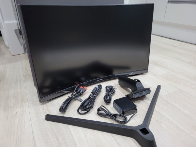 27인치 커브드 게이밍 모니터 리뷰 [삼성 오디세이 G5 C27G54TQW]_1.jpg