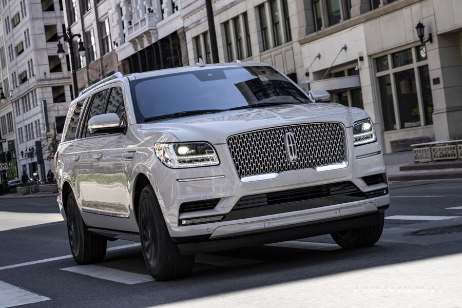 한국에서 풀 사이즈 대형 SUV가 인기 없는 이유.jpg_3.jpeg