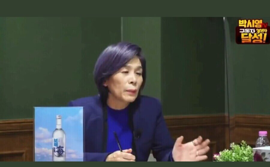 다음 중 원본 사진을 고르시오(4점)_1.jpg