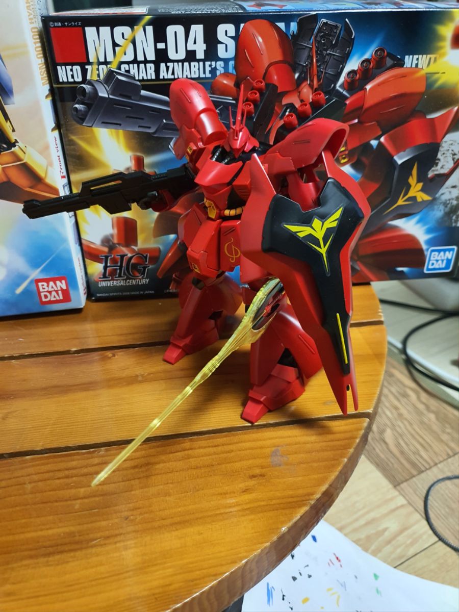 샤아 2기체 (MG 백식&밸류트 시스템, HGUC 사자비) 조립했네요_3.jpg