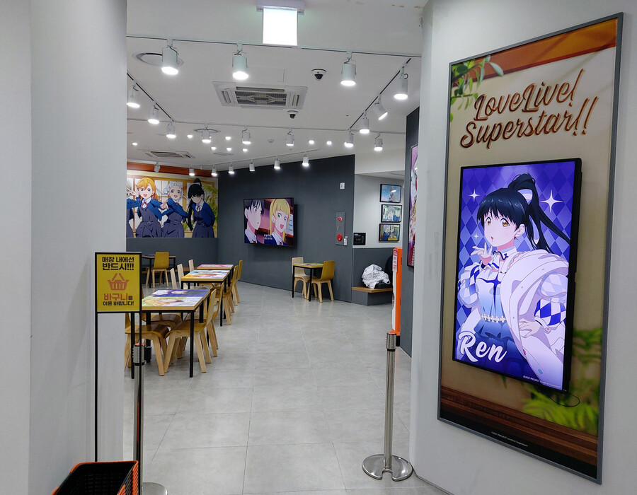 러브라이브! 슈퍼스타!! X 애니플러스 콜라보 카페_5.jpg
