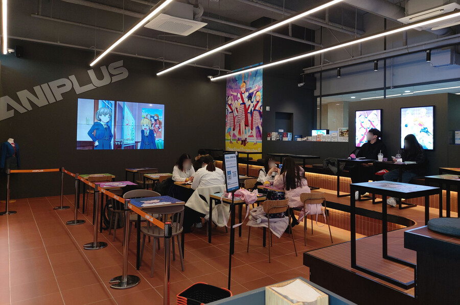 러브라이브! 슈퍼스타!! X 애니플러스 콜라보 카페_100.jpg