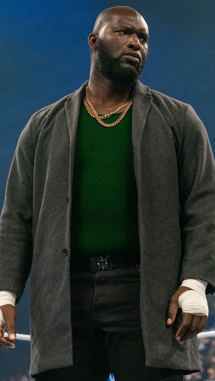 WWE 슈퍼스타 녹색 버젼 코스튬 (공식 인스타그램)_2.jpg