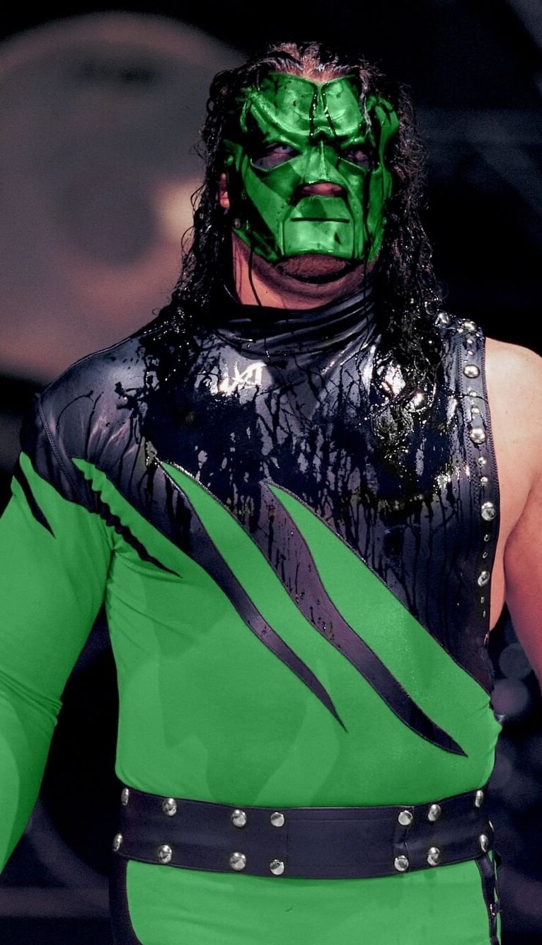 WWE 슈퍼스타 녹색 버젼 코스튬 (공식 인스타그램)_7.jpg