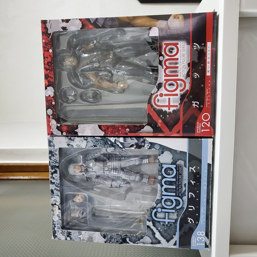 (피규어 질문) 피그마 베르세르크 n120 가츠, n138 그리피스_1.jpg