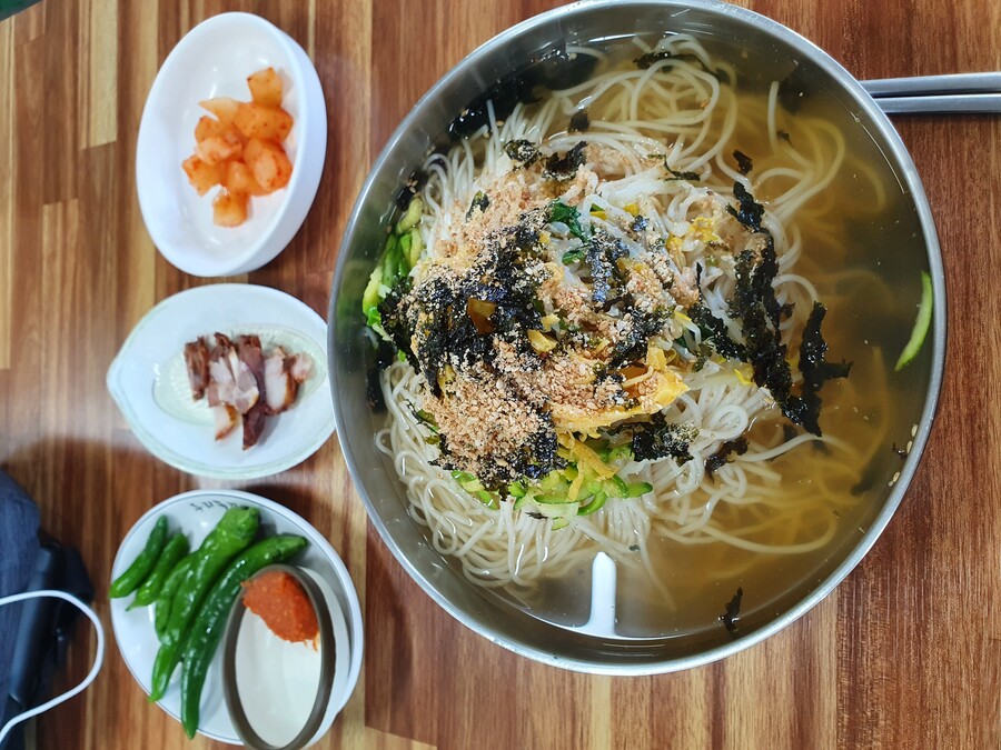 동네 잔치국수