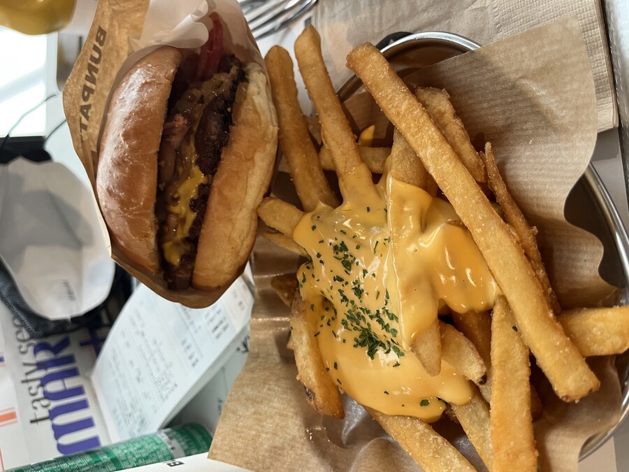 BUN PATTY BUN 번 패티 번 베이컨 치즈버거 | 음식 갤러리 BUN PATTY BUN 번 패티 번 베이컨 치즈버거 | 음식 갤러리 | 루리웹