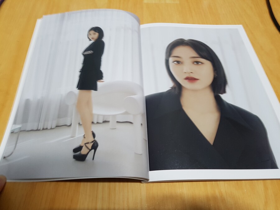 트와이스 진 포토북_13.jpg