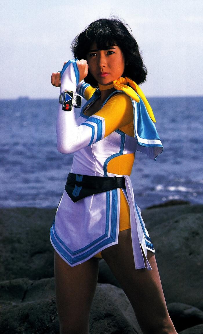 전대물) 수트는 대략 어느정도 뻥투력이 있을까?_1.jpg